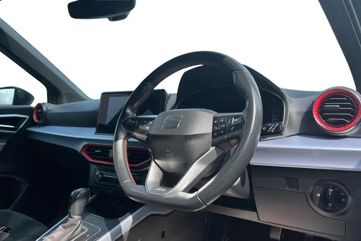 2022-seat-arona-10-tsi-fr-sport-dsg-big-8
