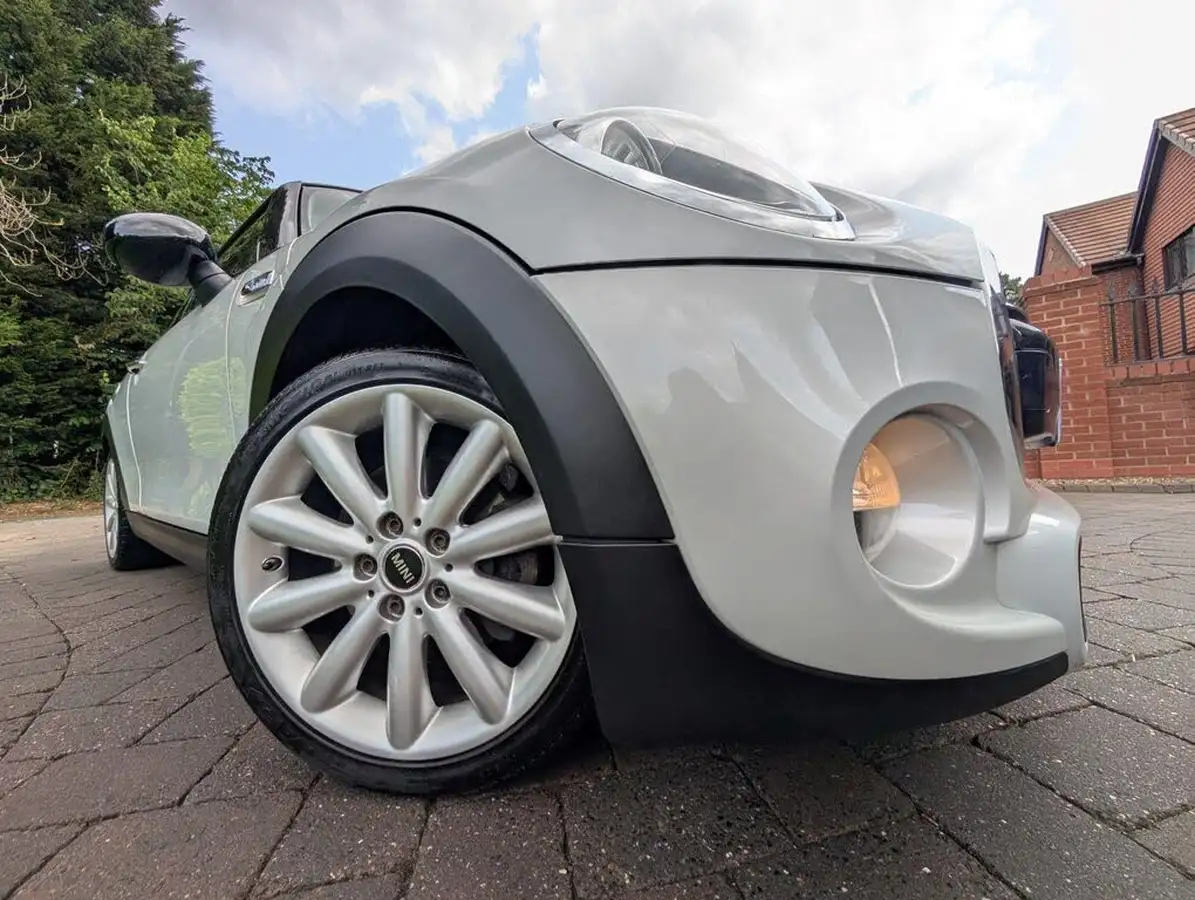 2014-mini-cooper-20td-cooper-sd-170bhp-ss-hatchback-3d-big-4
