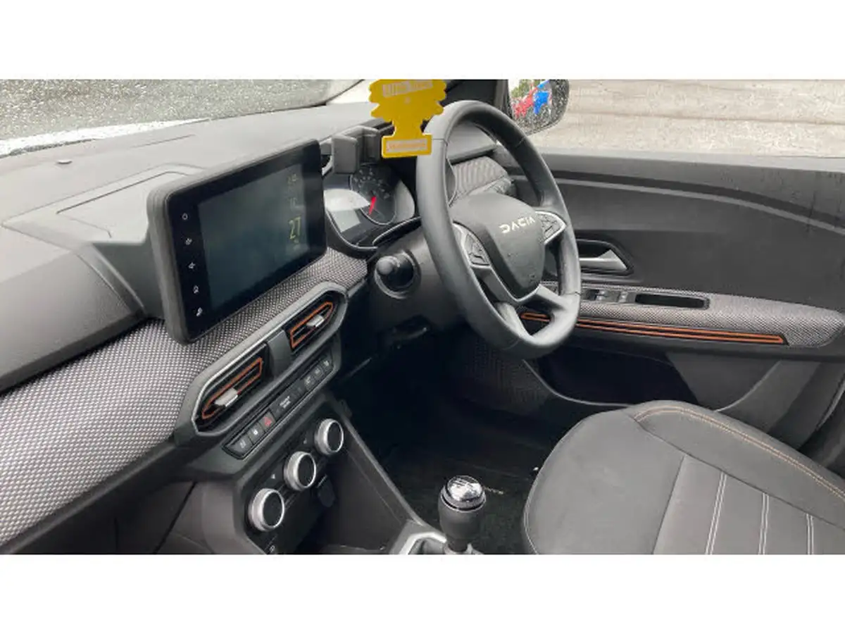 2023-dacia-sandero-stepway-10-tce-journey-100bhp-bi-fuel-big-8