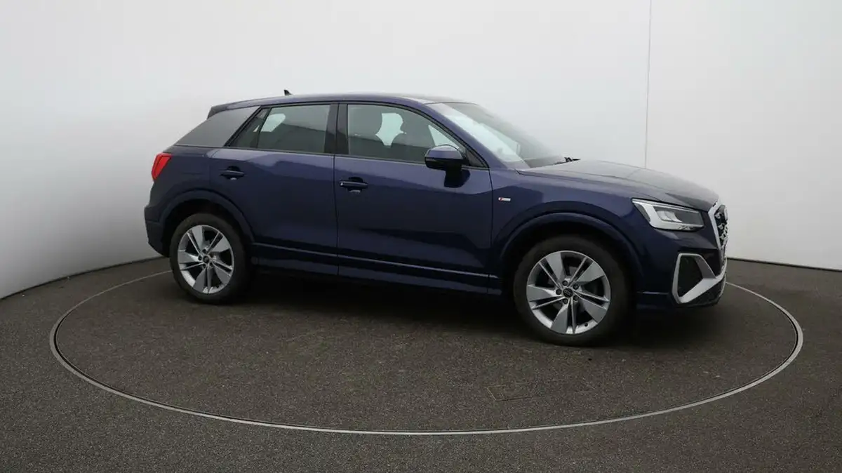 2023-audi-q2-15-35-tfsi-s-line-tronic-big-39