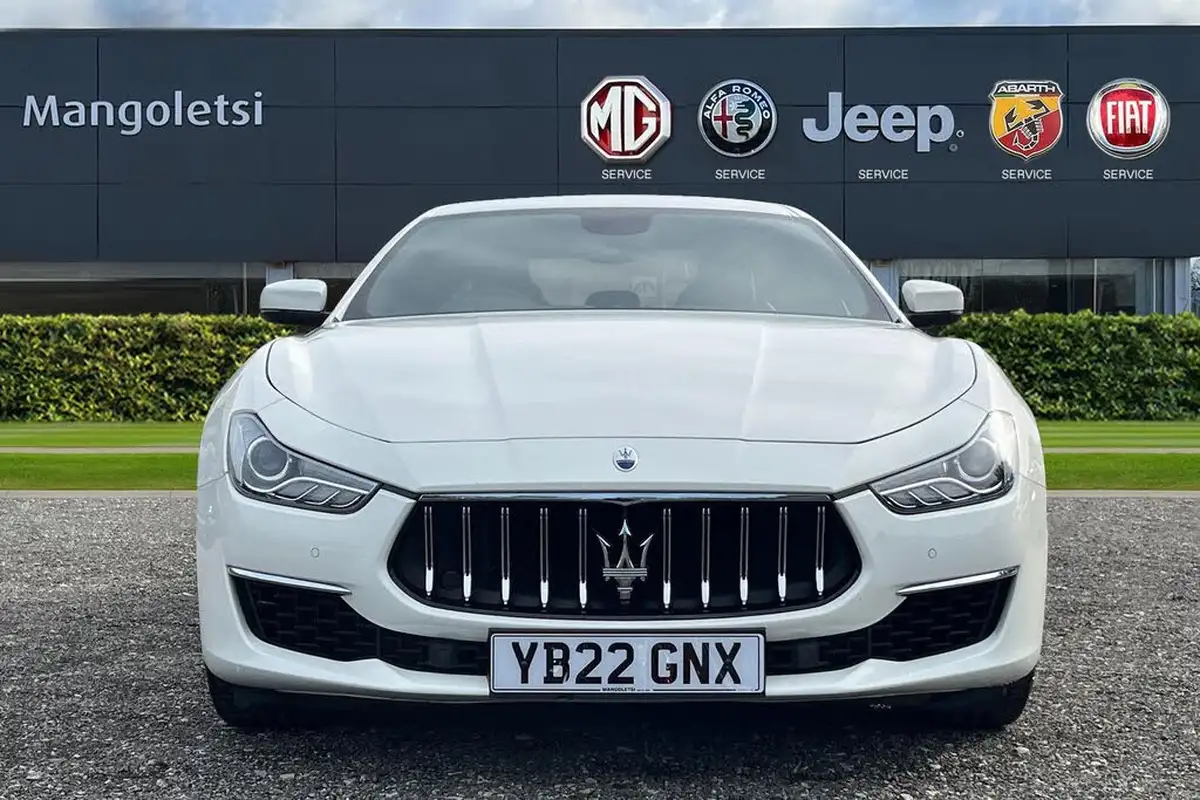 2022-maserati-ghibli-20-gt-1995cc-big-1