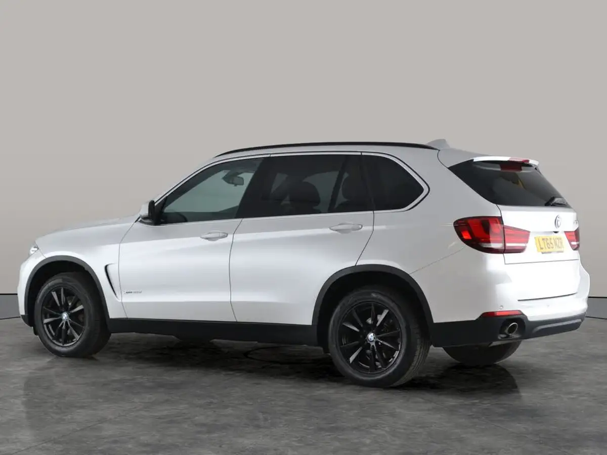 2015-bmw-x5-30td-xdrive30d-se-big-12