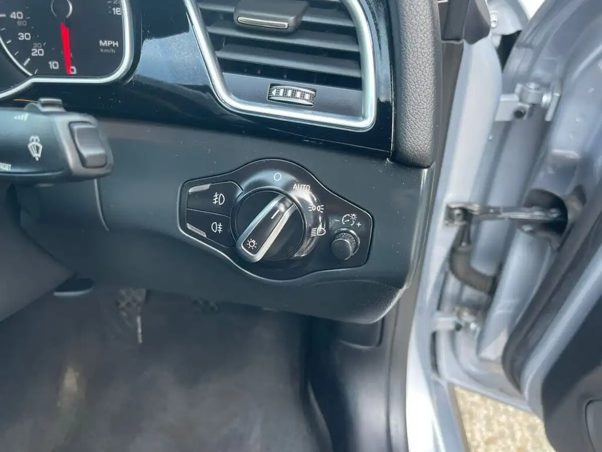 2015-audi-a5-20-tfsi-quattro-black-edition-plus-coupe-2d-big-31