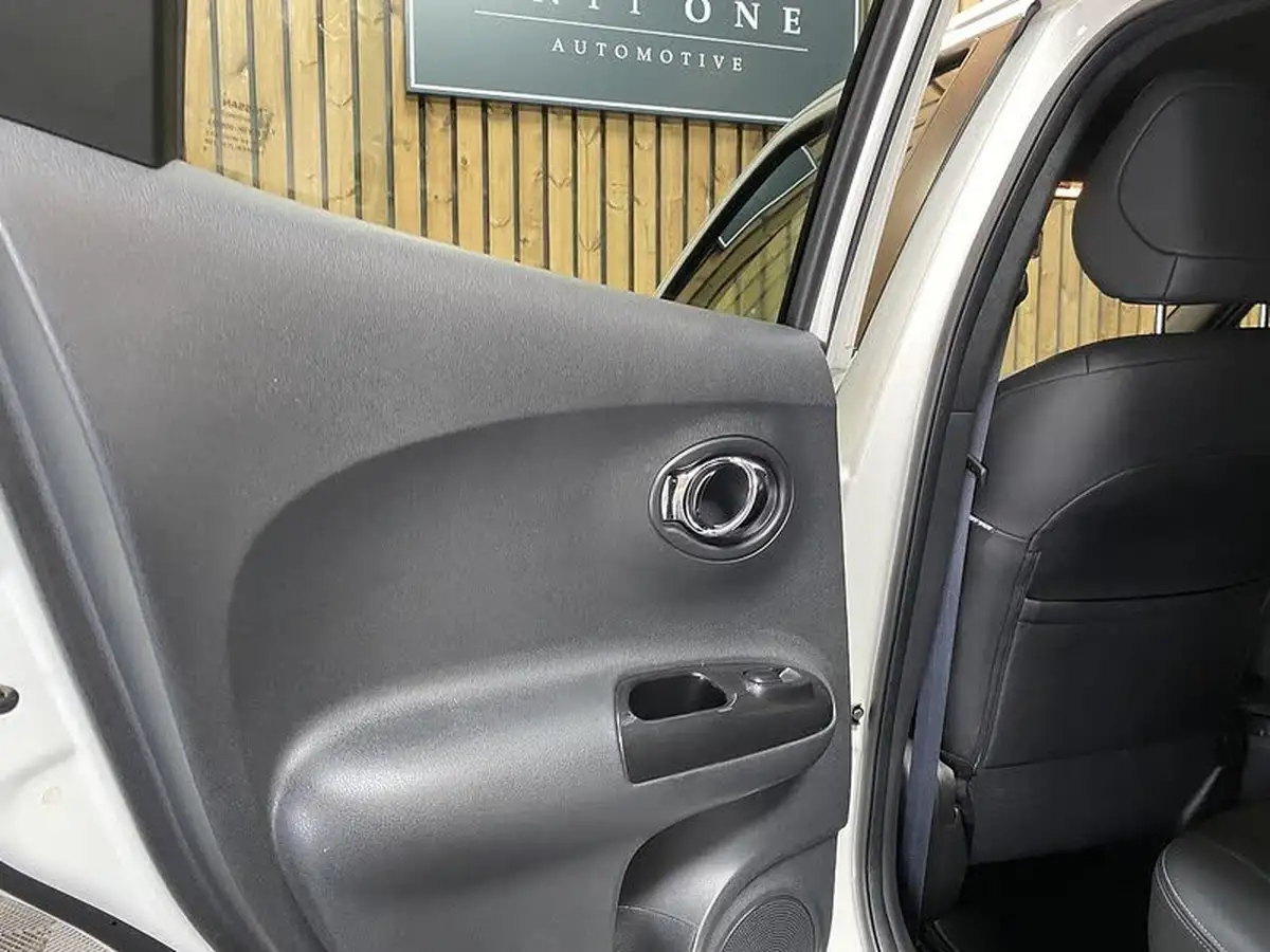 2019-nissan-juke-16-tekna-112ps-xtronic-cvt-big-75