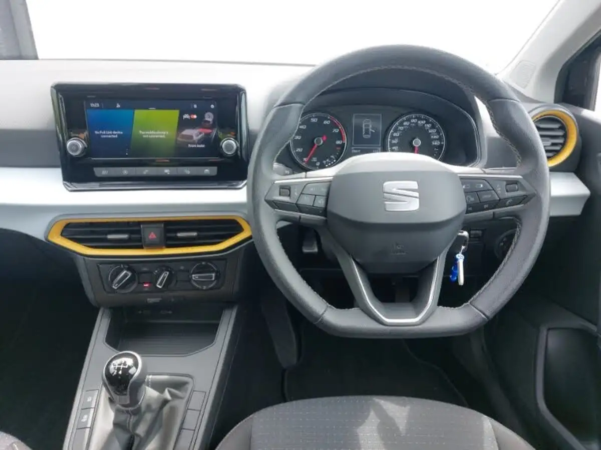 2023-seat-ibiza-10-mpi-se-big-6
