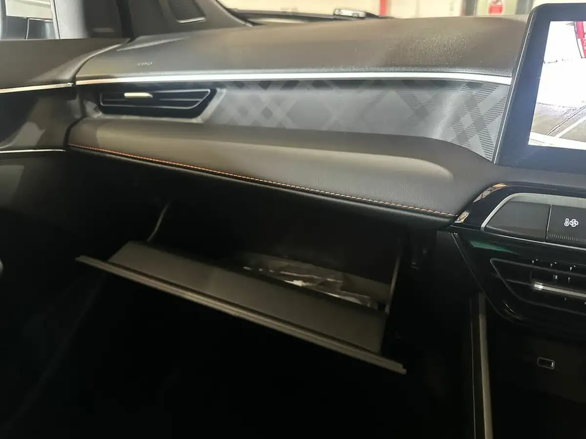 2025-mg-mg3-15-se-194ps-hev-1498cc-auto-big-39