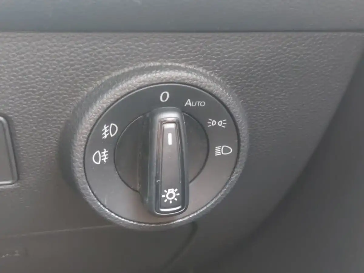 2024-seat-ateca-15-ecotsi-fr-big-12