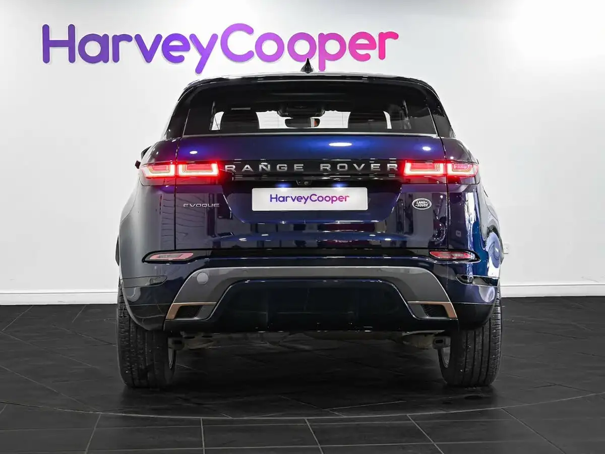 2022-land-rover-range-rover-evoque-20-d200-r-dynamic-se-big-16