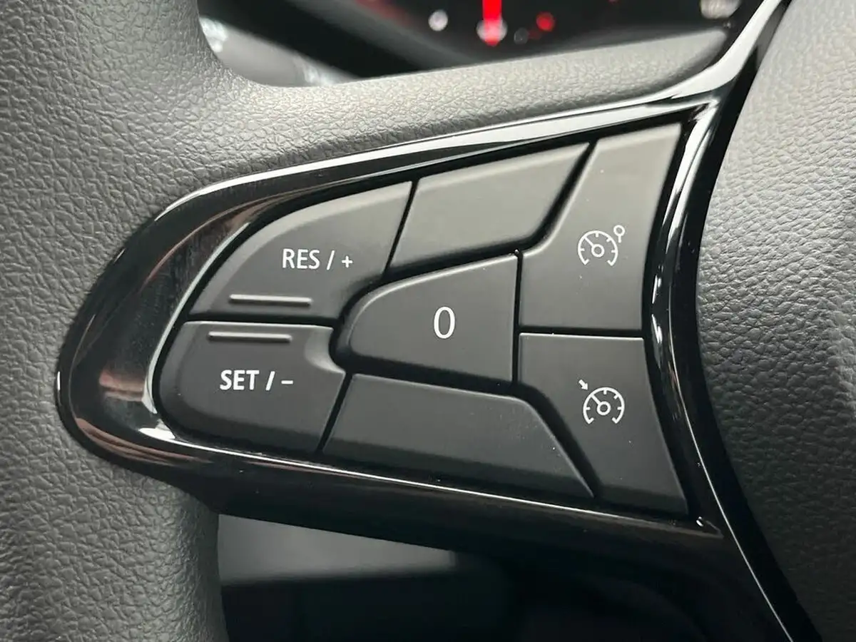 2025-renault-trafic-20dci-ll30-130-advance-panel-big-18