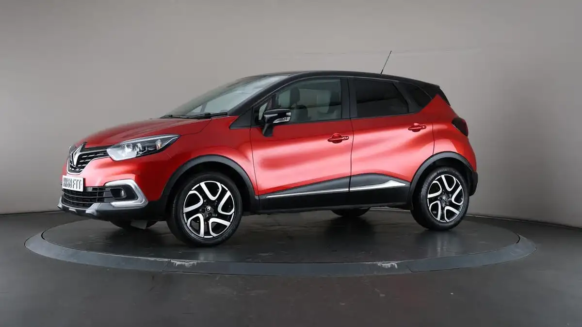 2019-renault-captur-09-tce-iconic-big-31