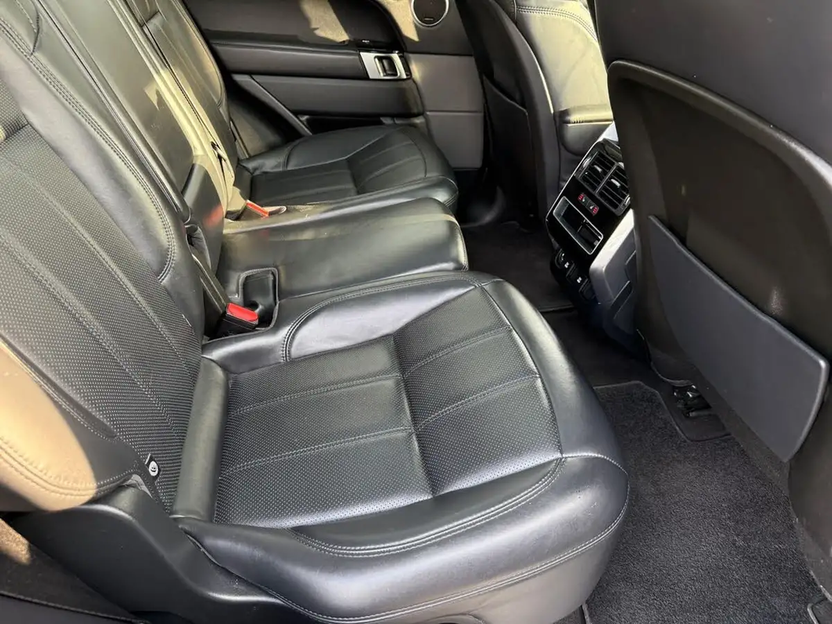 2018-land-rover-range-rover-sport-30-sd-v6-hse-sd-v6-big-21