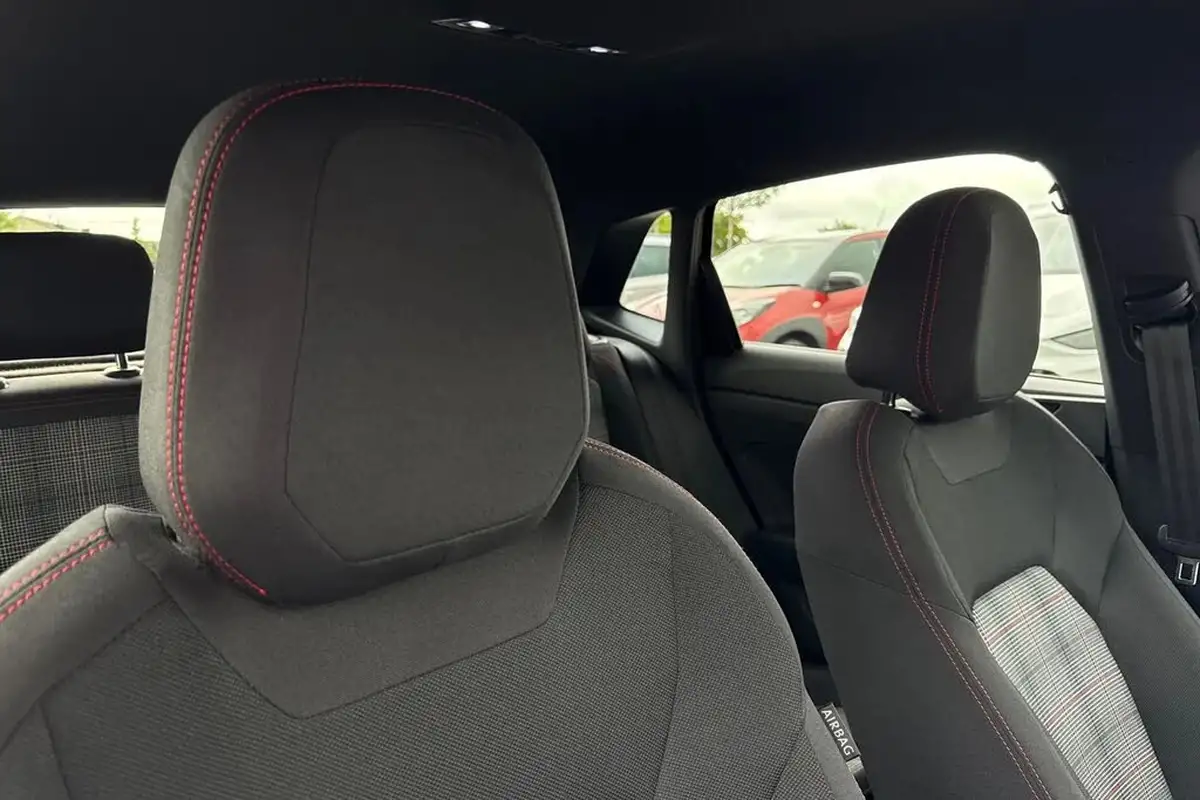 2023-volkswagen-polo-20-tsi-gti-big-23