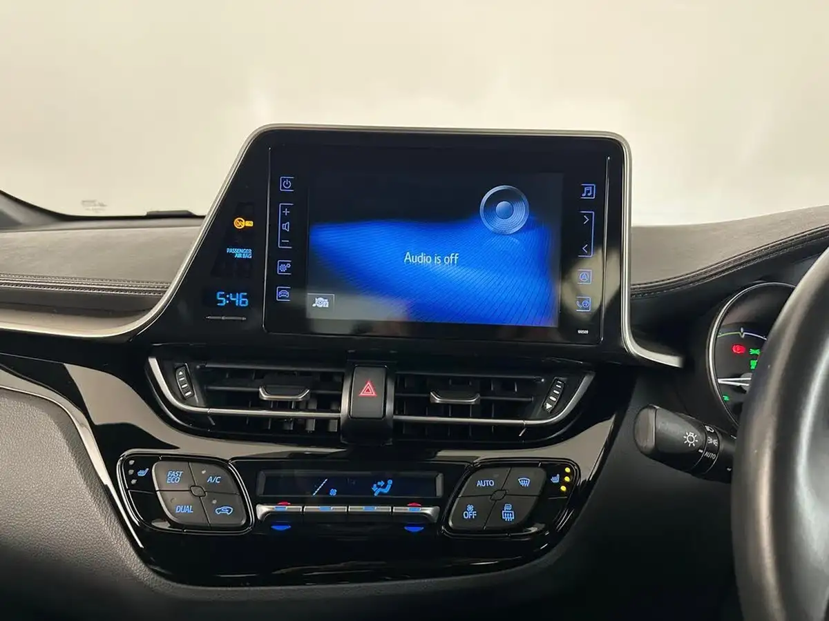 2019-toyota-c-hr-18-vvt-i-dynamic-big-32
