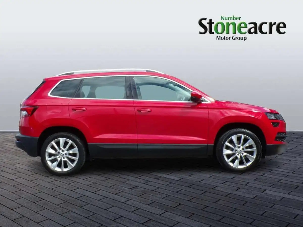 2021-skoda-karoq-10-tsi-se-l-110ps-big-6