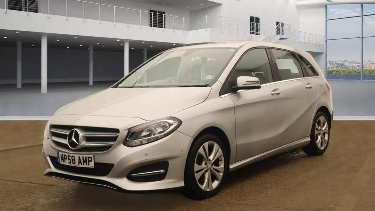 2017-mercedes-benz-b-class-21d-b200-sport-executive-7g-dct-big-1