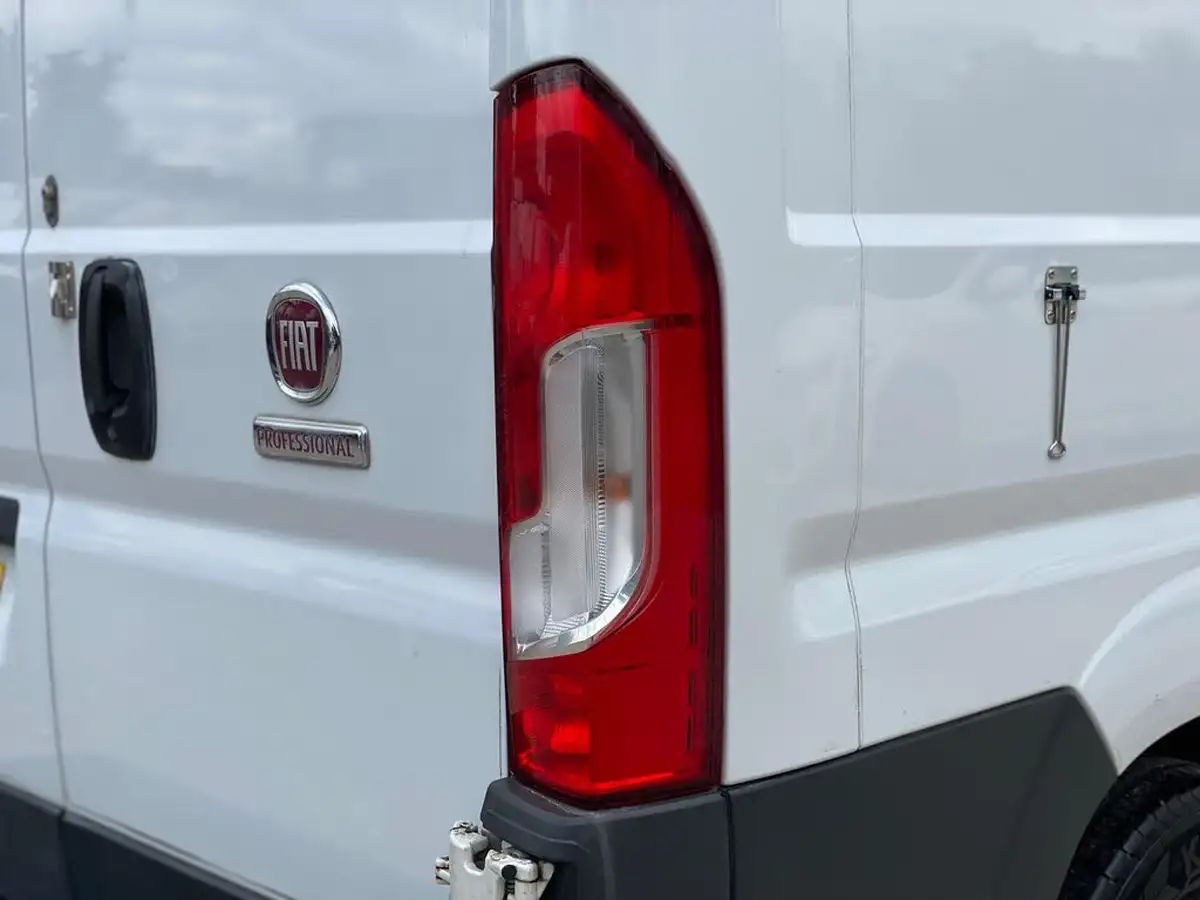 2016-fiat-ducato-23td-35-lh2-tecnico-big-29