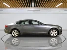 2017-jaguar-xf-20td-portfolio-180ps-saloon-4d-1999cc-auto-small-9