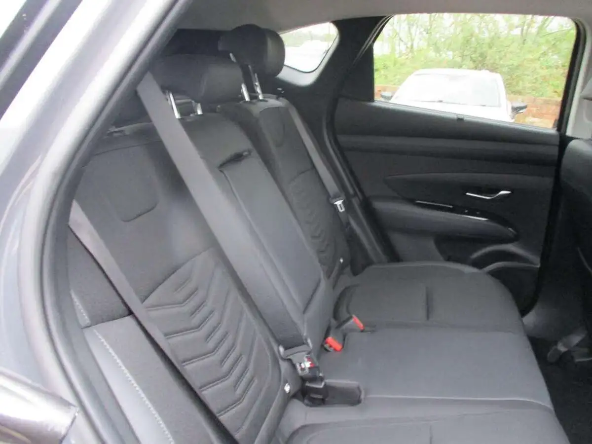 2024-hyundai-tucson-16-t-gdi-premium-252ps-phev-two-tone-roof-auto-big-11