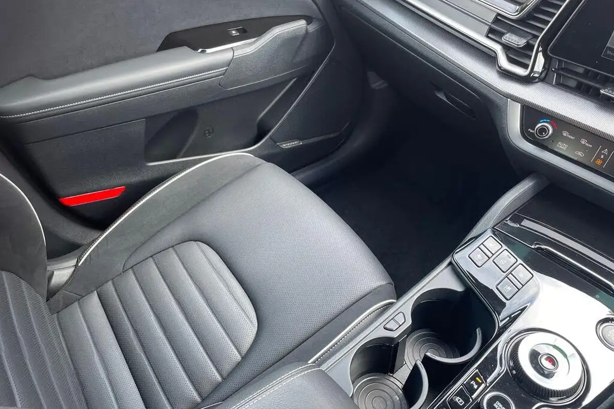 2025-kia-sportage-16-t-gdi-gt-line-s-207bhp-hev-auto-big-14
