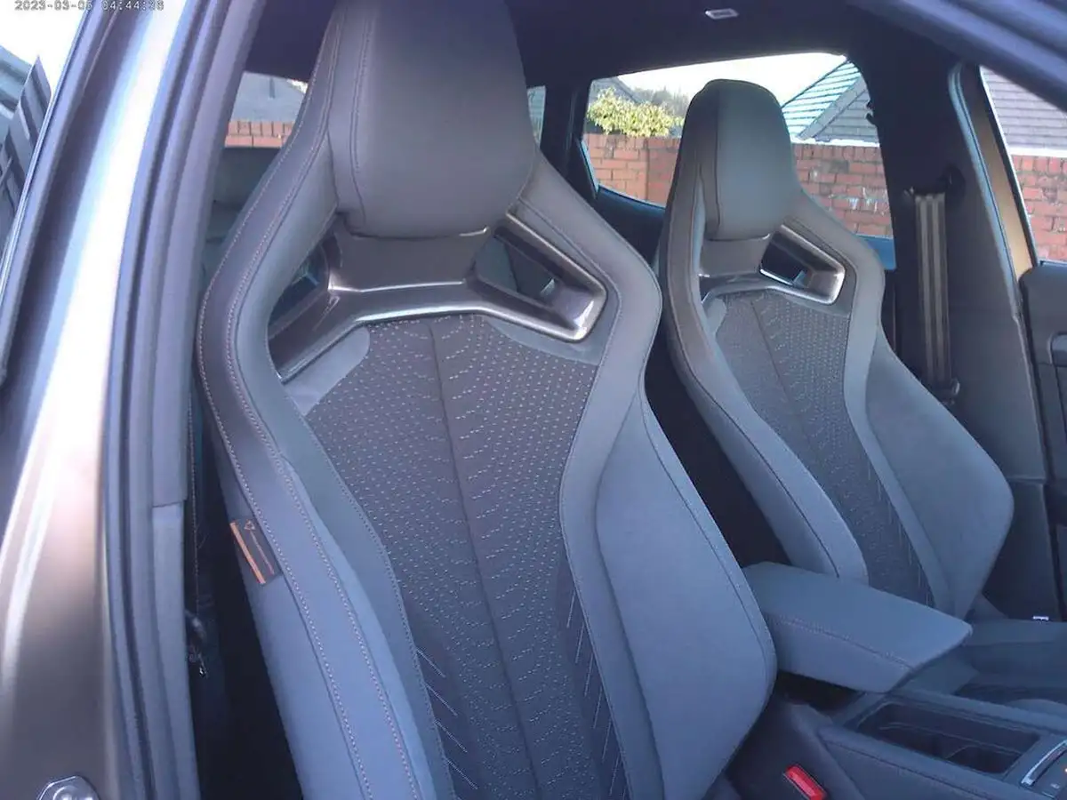 2024-cupra-formentor-15-e-hybrid-vz-first-edition-big-11