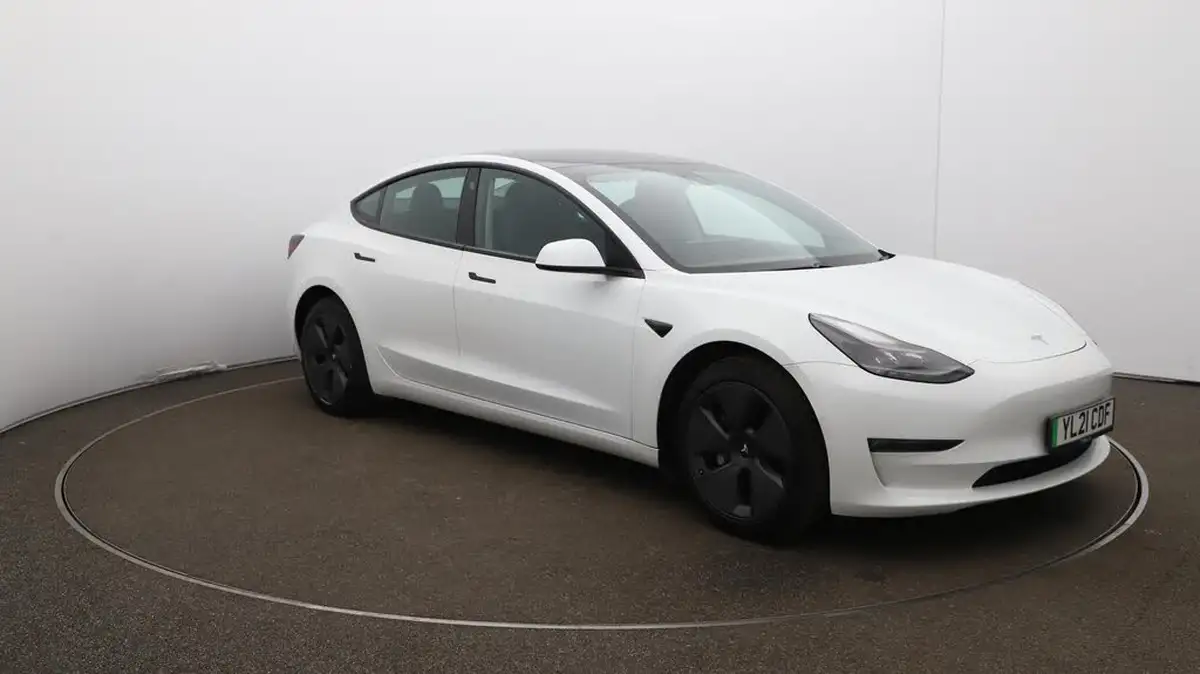 2021-tesla-model-3-e-long-range-4x4-big-44