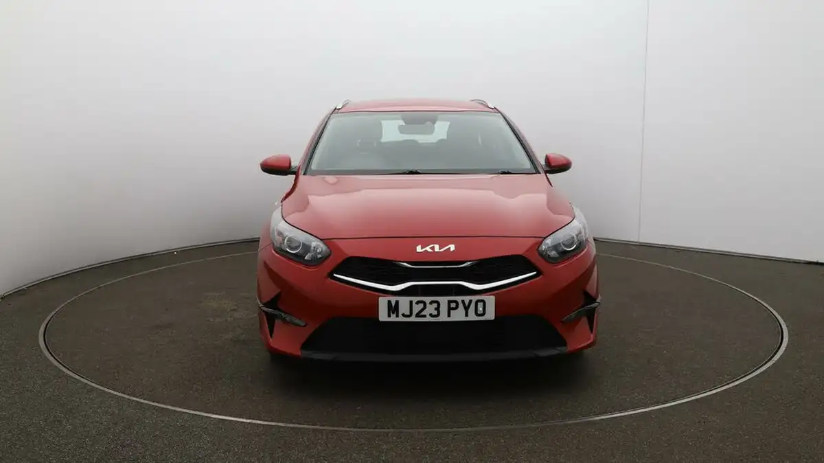 2023-kia-ceed-15-t-gdi-2-158bhp-sportswagon-big-39