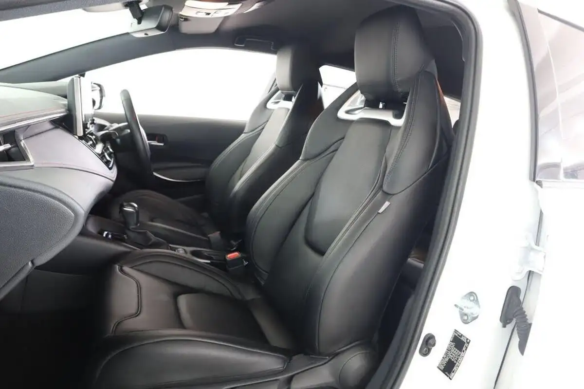 2021-toyota-corolla-18-vvt-i-excel-trk-touring-sports-big-44