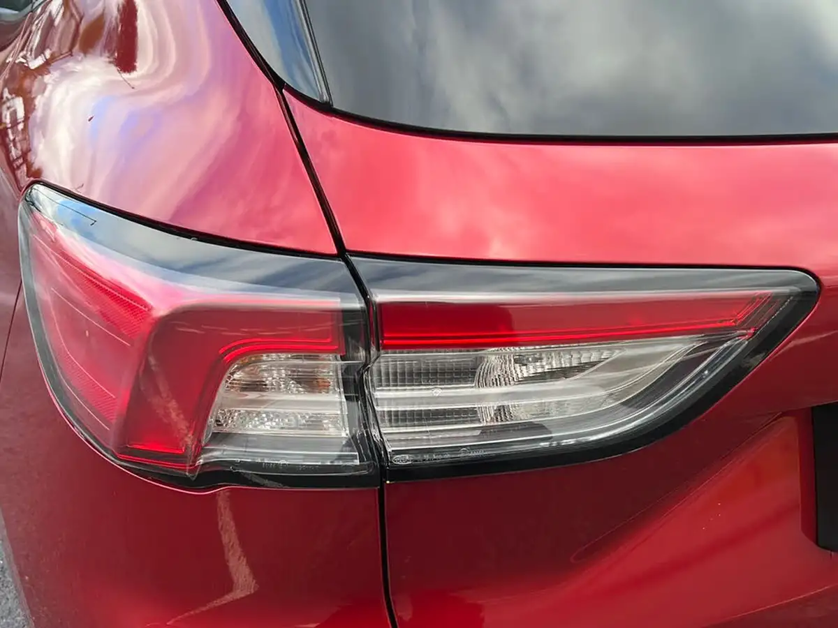 2023-ford-kuga-25t-st-line-x-edition-225ps-phev-big-27