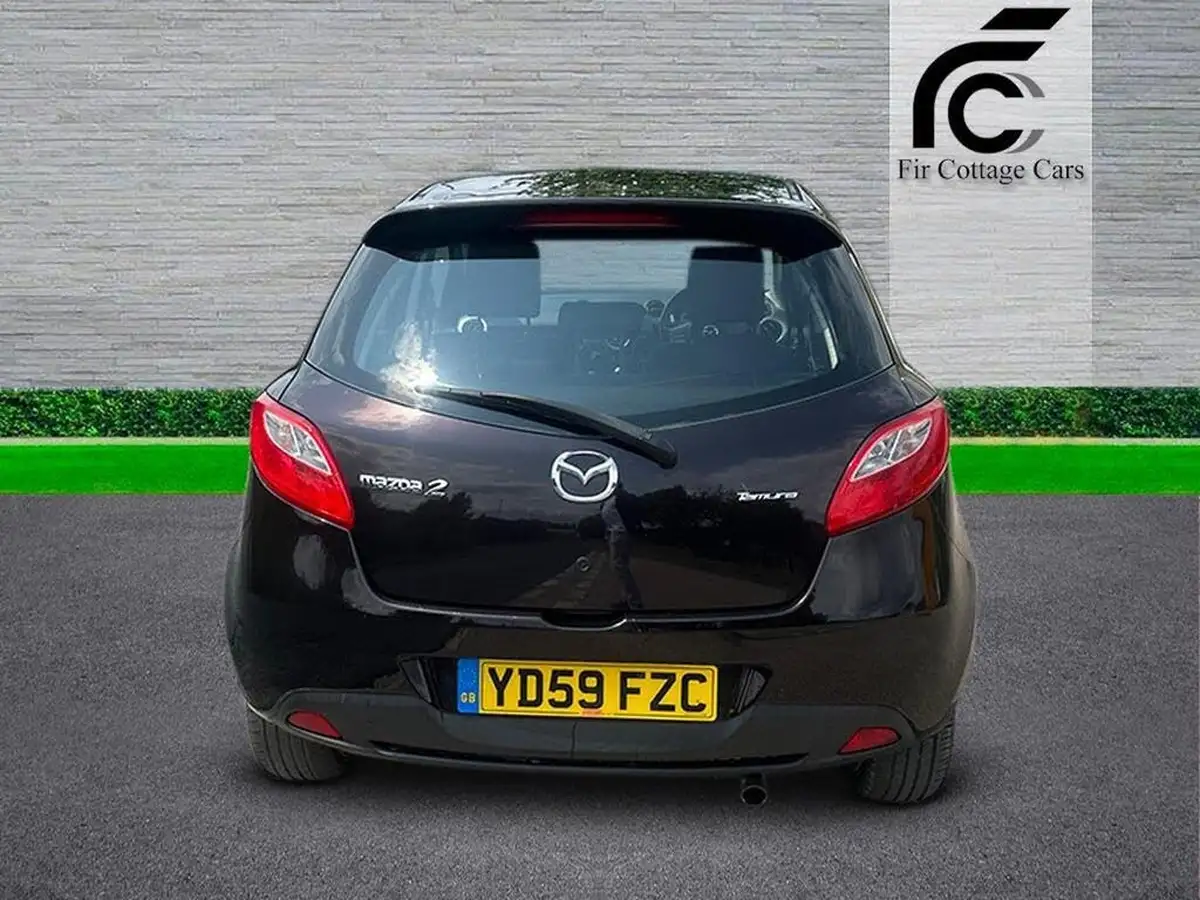 2009-mazda-mazda2-13-tamura-5d-big-6