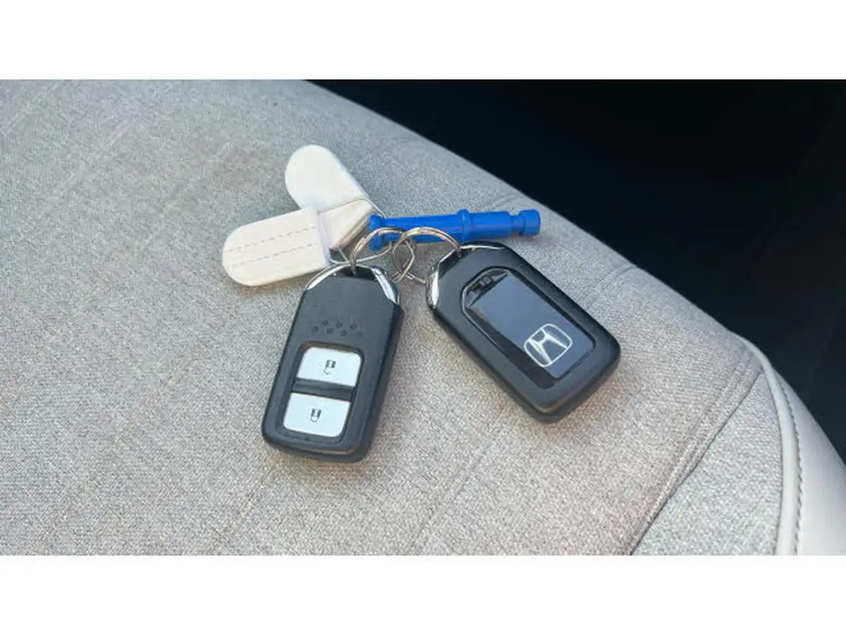 2022-honda-jazz-15-i-mmd-ex-107ps-big-19
