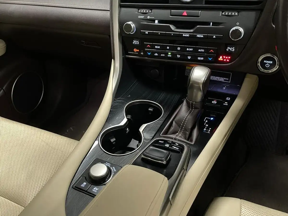 2018-lexus-rx-450h-l-35-luxury-big-21