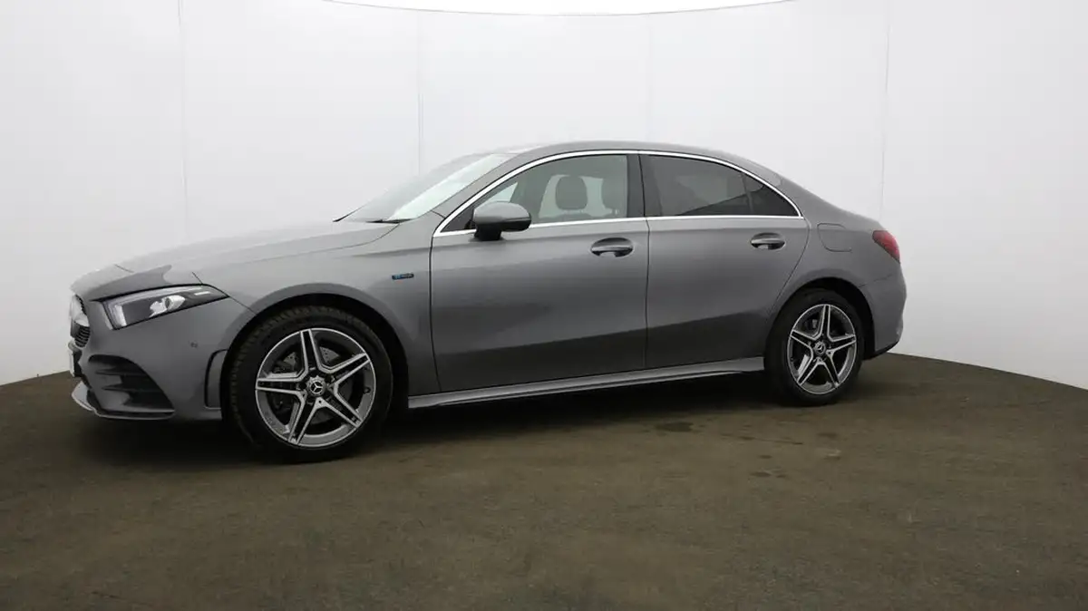 2021-mercedes-benz-a-class-13-a250e-amg-line-executive-saloon-4d-big-35