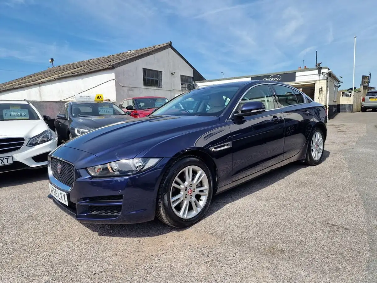 2017-jaguar-xe-20d-prestige-180ps-1999cc-auto-big-2