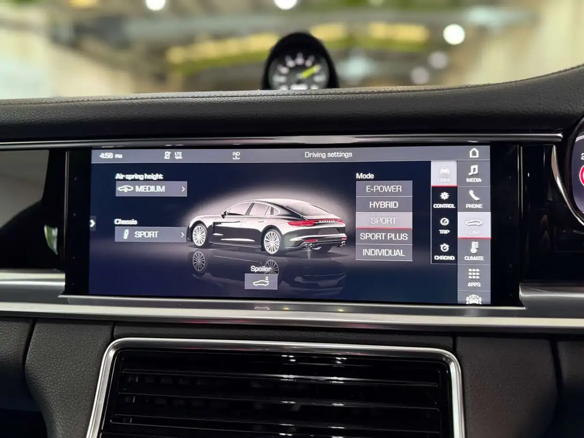 2018-porsche-panamera-29-v6-4-e-hybrid-sport-turismo-big-60