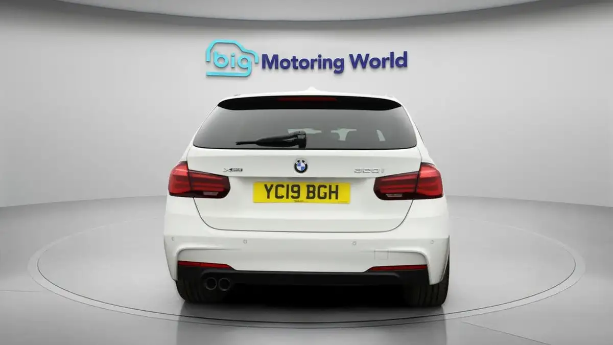2018-bmw-3-series-20-320i-xdrive-m-sport-shadow-edition-touring-5d-auto-big-6