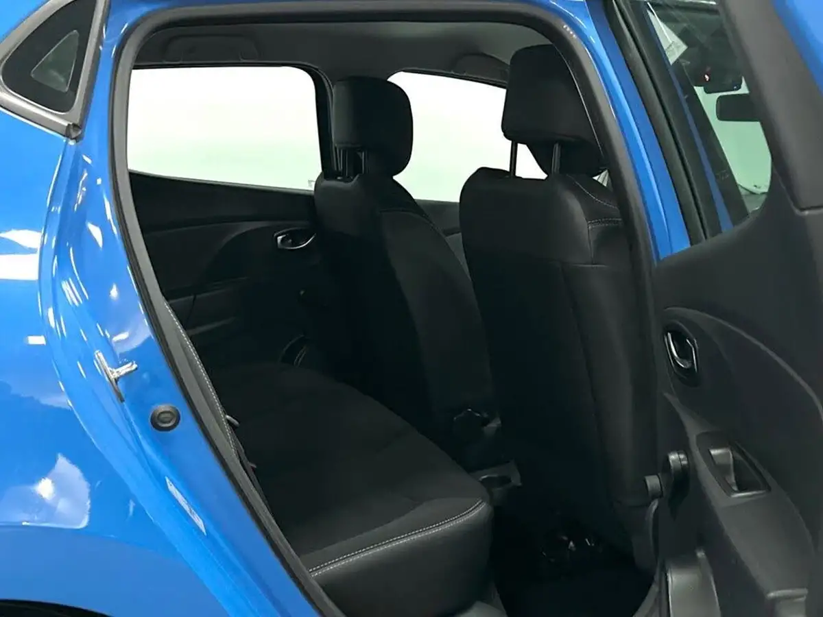 2015-renault-clio-09-dynamique-big-31