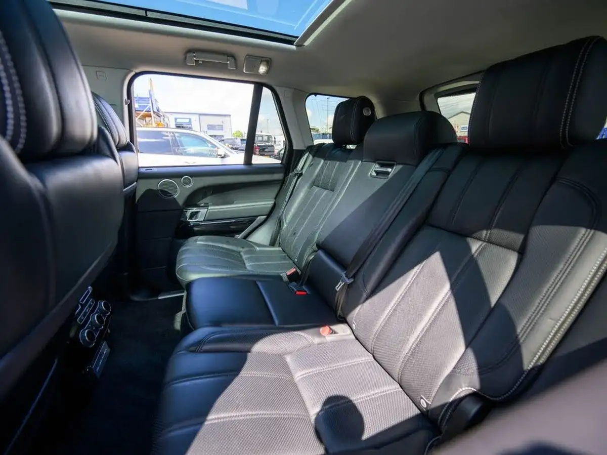2017-land-rover-range-rover-30tdv6-vogue-se-258bhp-awd-big-15