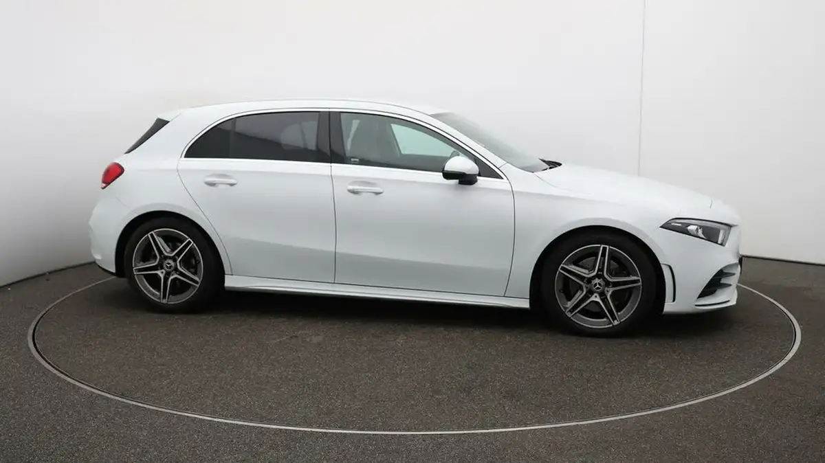 2020-mercedes-benz-a-class-20d-a220d-amg-line-hatchback-5d-big-46