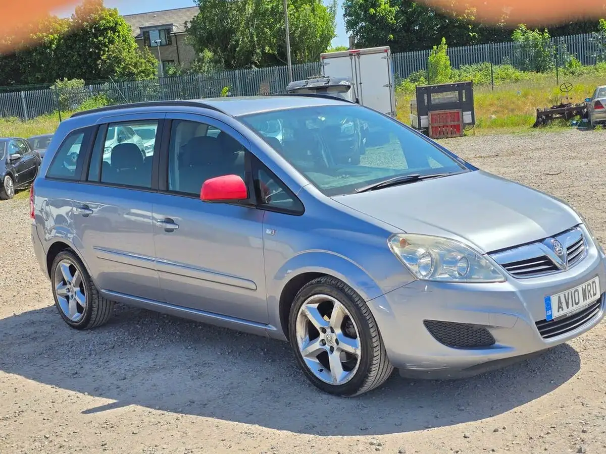 2010-vauxhall-zafira-16-exclusiv-115ps-big-5