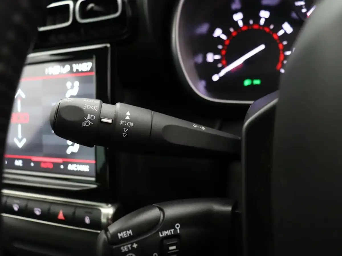 2022-citroen-c3-aircross-12-puretech-shine-plus-110ps-big-44