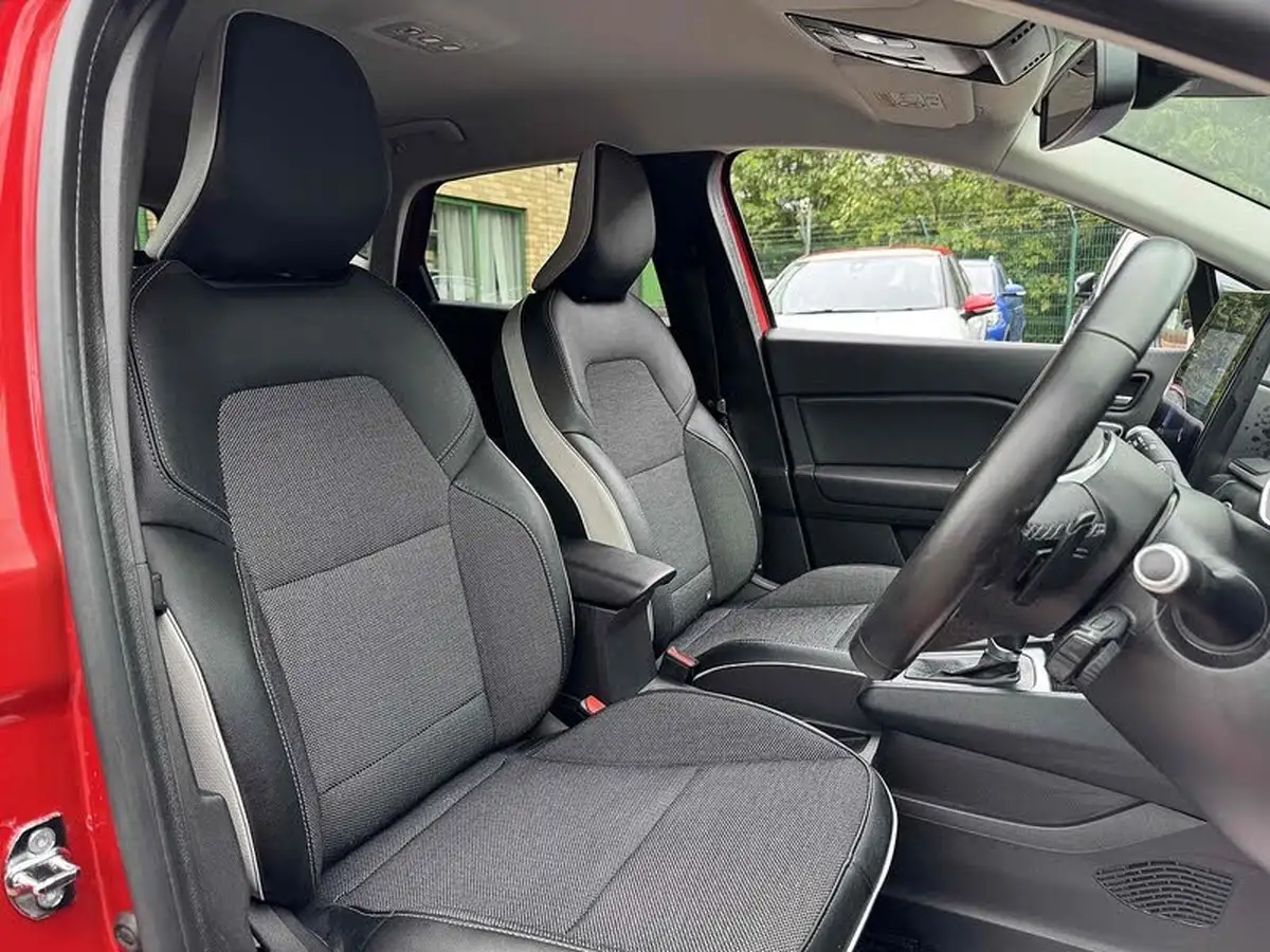 2020-renault-captur-13-tce-s-edition-130bhp-edc-auto-big-1
