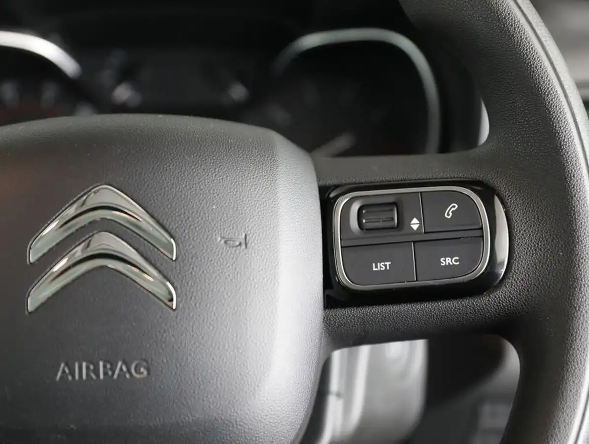 2022-citroen-berlingo-15bluehdi-feel-xl-size-100ps-big-40
