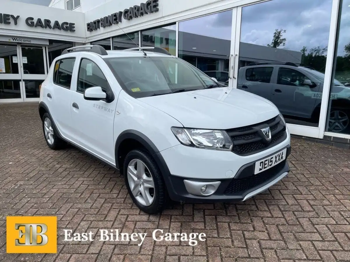 2015-dacia-sandero-stepway-09-ambiance-big-0
