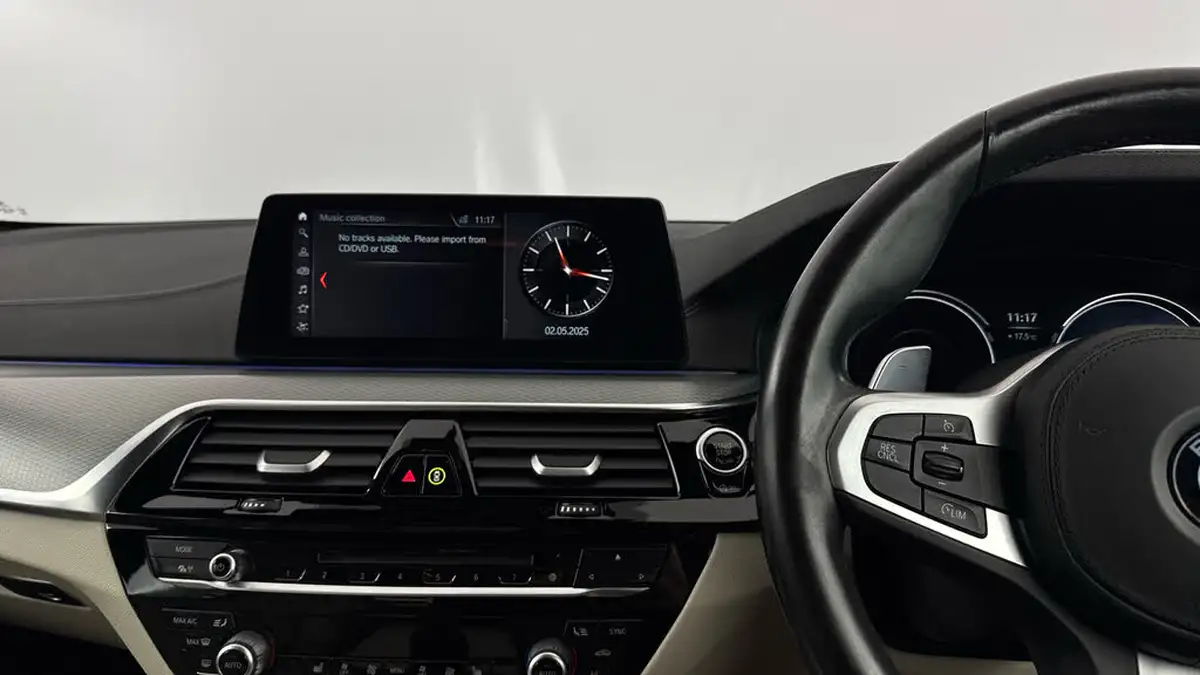 2018-bmw-5-series-20td-520d-m-sport-188bhp-xdrive-ss-saloon-4d-big-11