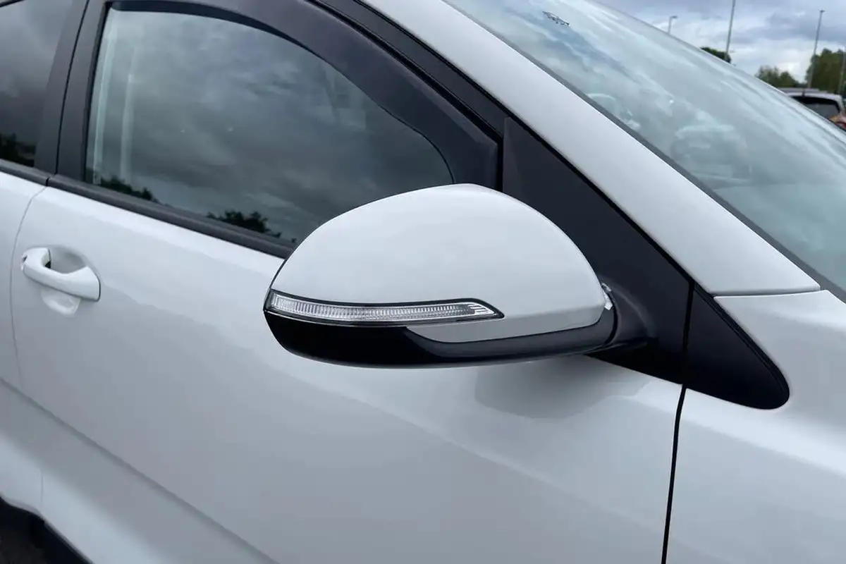 2019-kia-stonic-10-t-gdi-2-big-56