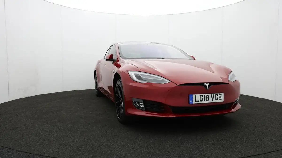 2018-tesla-model-s-e-100d-big-40