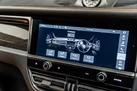 2023-porsche-macan-20-small-28