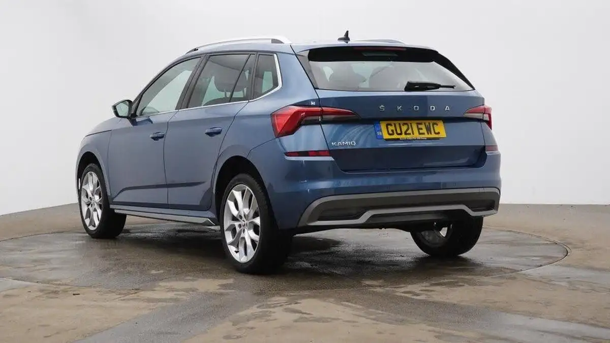2021-skoda-kamiq-10-tsi-se-l-109ps-big-2