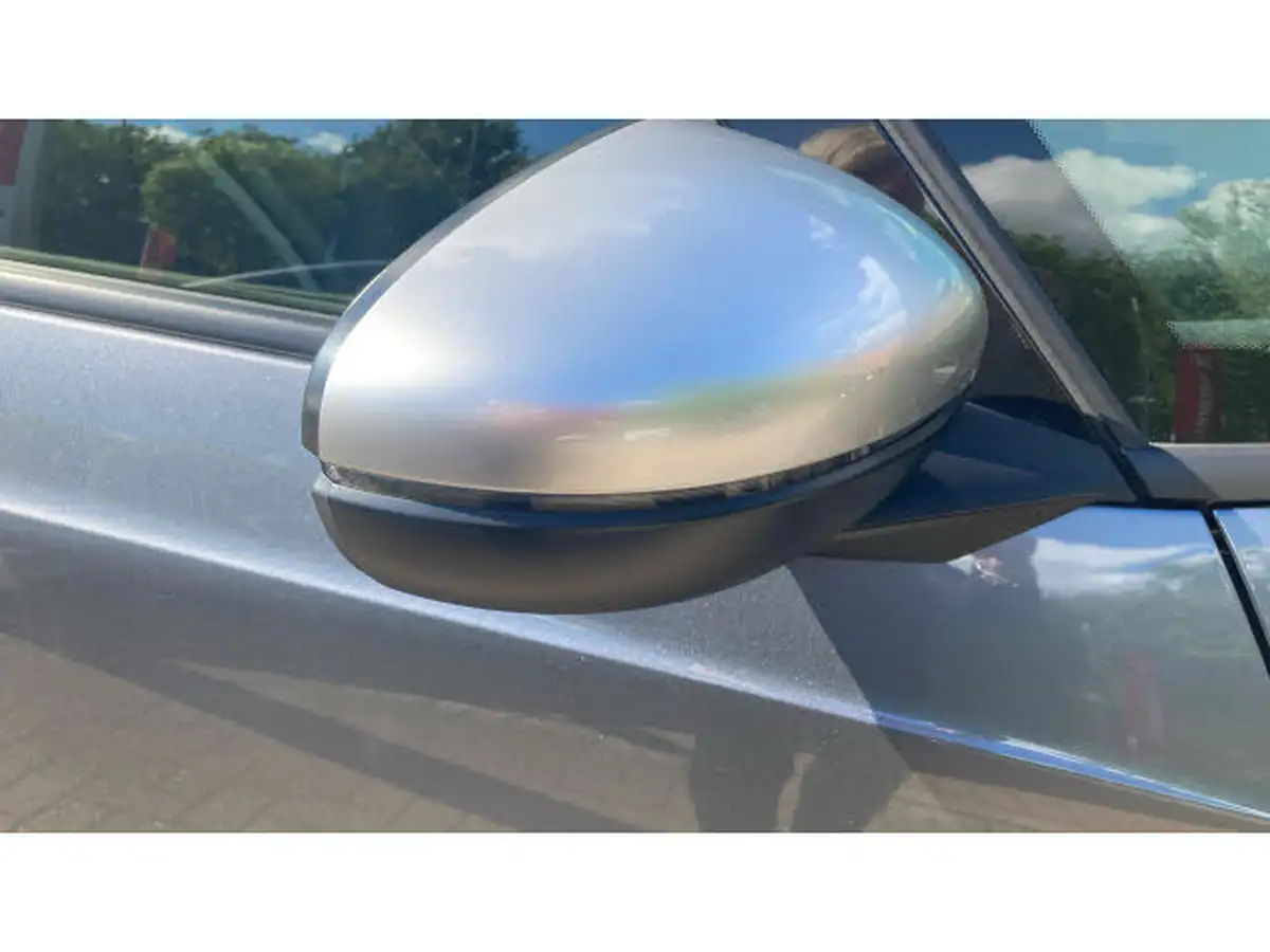 2021-honda-jazz-15-i-mmd-crosstar-ex-109ps-two-tone-big-32
