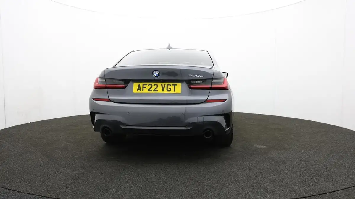 2022-bmw-3-series-20-330e-m-sport-pro-pack-saloon-4d-big-59